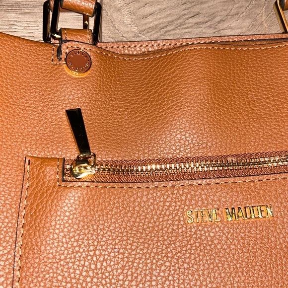 Steve Madden leather purse, brown with bow medium size - Picture 7 of 7